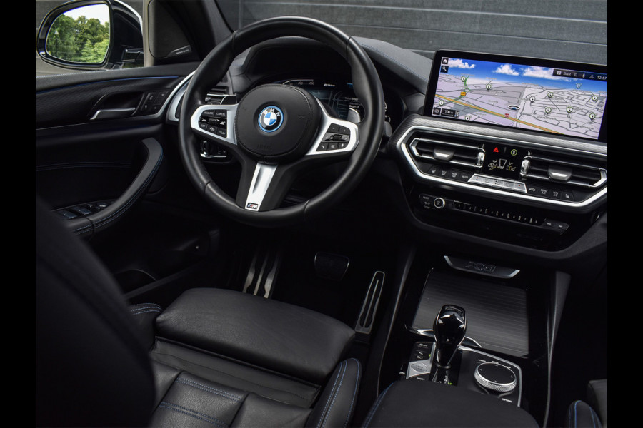 BMW X3 xDrive30e HIGH EXECUTIVE | M-SPORT | PANORAMADAK | PERFORMACNE SEATS | SHADOW-LINE | MEMORY SEATS | HARMAN\KARDON | HEAD-UP | CA
