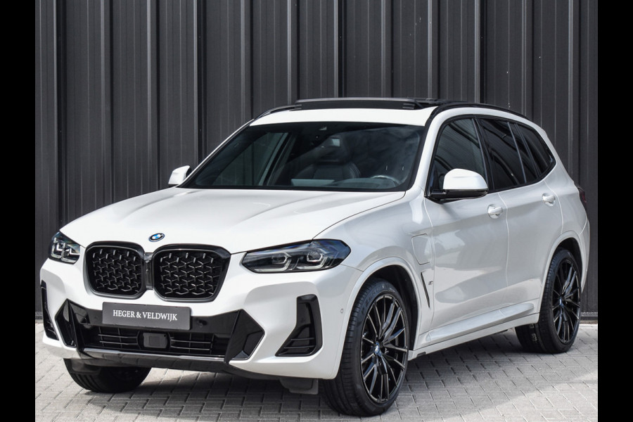 BMW X3 xDrive30e HIGH EXECUTIVE | M-SPORT | PANORAMADAK | PERFORMACNE SEATS | SHADOW-LINE | MEMORY SEATS | HARMAN\KARDON | HEAD-UP | CA