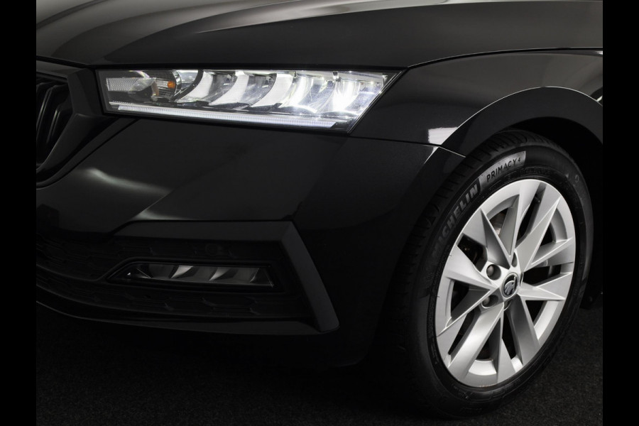 Škoda Octavia Combi 1.0 e-TSI Sport Business 110 pk Automaat (DSG) | Navigatie | Parkeersensoren | Adaptieve cruise control | LED koplampen |