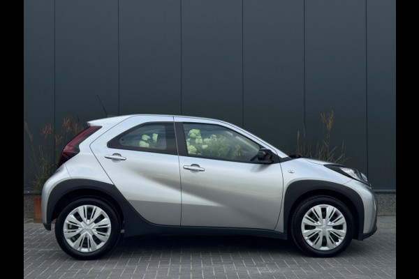 Toyota Aygo X 1.0 VVT-i MT Play NAVI AIRCO CAMERA ELEK PAKKET GARANTIE