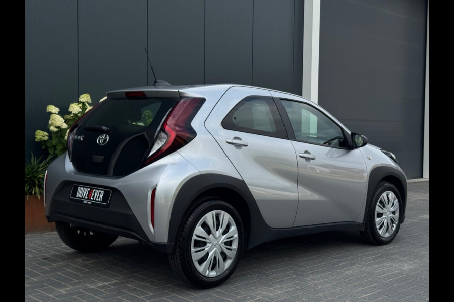 Toyota Aygo X 1.0 VVT-i MT Play NAVI AIRCO CAMERA ELEK PAKKET GARANTIE