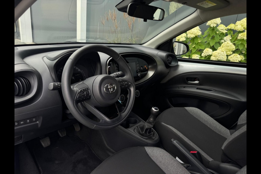 Toyota Aygo X 1.0 VVT-i MT Play NAVI AIRCO CAMERA ELEK PAKKET GARANTIE
