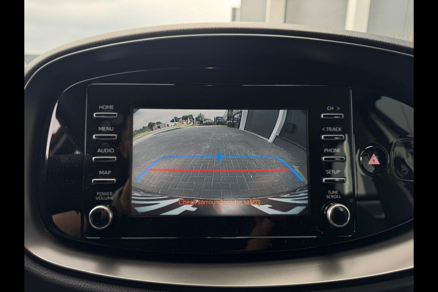 Toyota Aygo X 1.0 VVT-i MT Play NAVI AIRCO CAMERA ELEK PAKKET GARANTIE