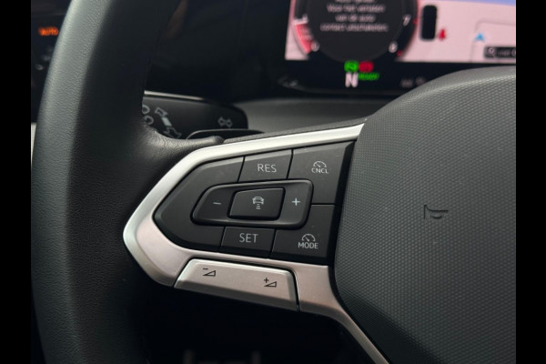 Volkswagen Golf 1.5 eTSI 50 Edt. FULL PANO NAVI CAMERA CLIMATE MASSAGE