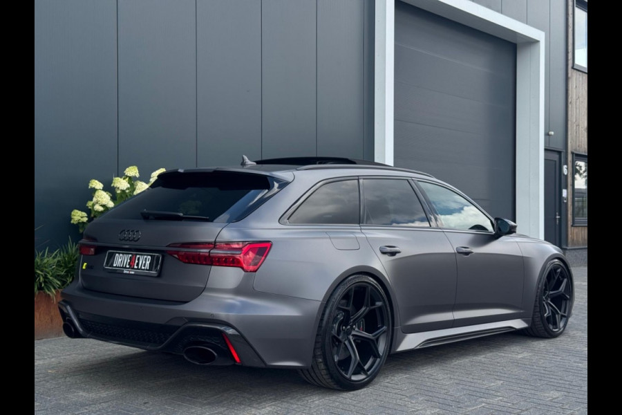 Audi RS6 Avant RS 6 TFSI quattro FULL DYNAMIC PLUS KERAMIC PANO ACC SFEER