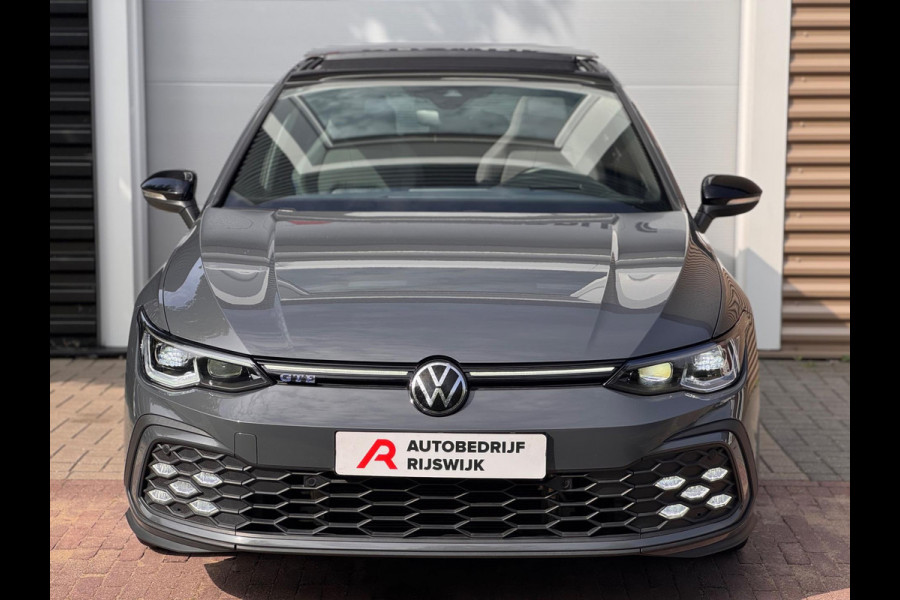 Volkswagen Golf 1.4 eHybrid GTE Pano/Matrix/HuD/Camera
