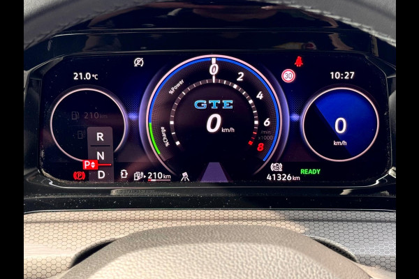 Volkswagen Golf 1.4 eHybrid GTE Pano/Matrix/HuD/Camera