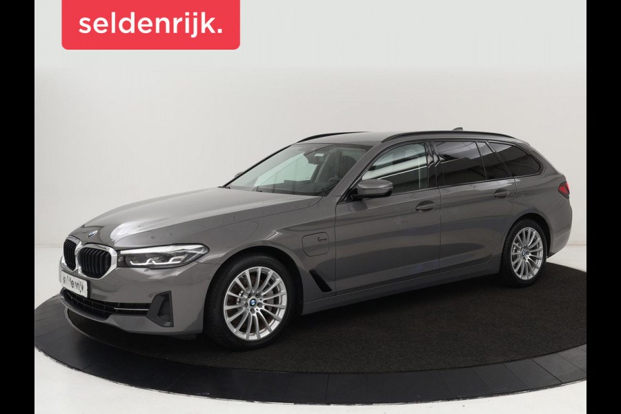 BMW 5 Serie 530e High Executive| Head-Up | Leder | Stoelverwarming | Camera | Carplay | Live Cockpit | Naviagtie | Park Assist | Full LED