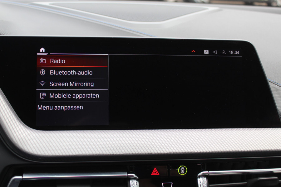 BMW 1-serie 118i Executive Ed. M Sport / Camera / Navigatie / 18'' / Sportstoelen / Stuur + Stoelverwarming / DAB / Cruise Control