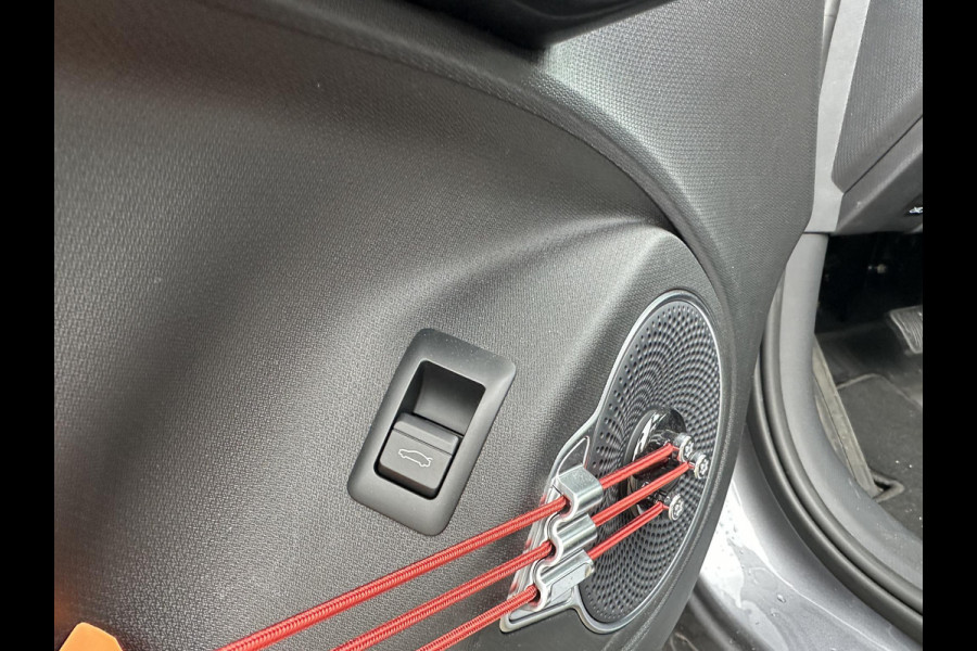BYD ATTO 3 Design COMPLETE AUTO | RIJKLAAR INCL. FABR. GARANTIE T/M 2029 | AANDRIJFLIJN EN ACCU ZELFS T/M 2031