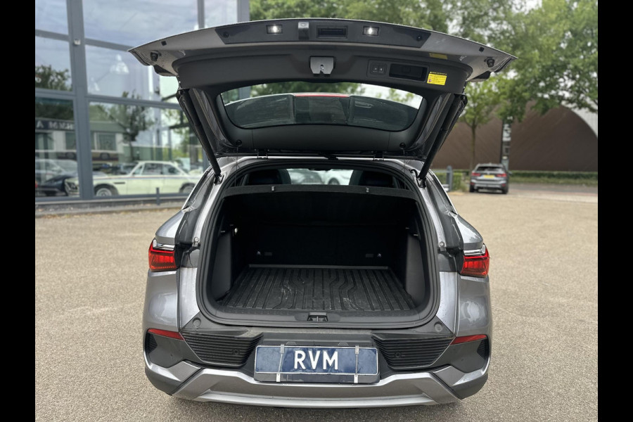 BYD ATTO 3 Design 60 kwh Complete Auto | Panoramadak | Elektrische Kofferbak | 360° Camera | Rijklaar incl. Fabrieksgarantie t/m 2029 | Aandrijflijn & Accu tot 2031!
