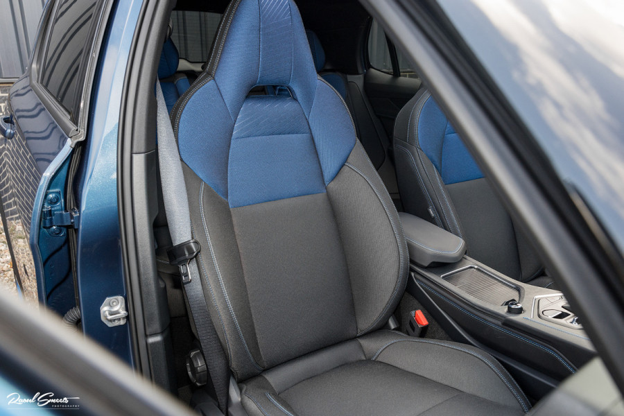 Lynk & Co 01 1.5 | Nieuw en ongebruikt met 4 jaar fabrieksgarantie | Adaptieve cruise | Panorama dak | Memory | Apple carplay |