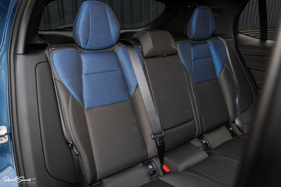Lynk & Co 01 1.5 | Nieuw en ongebruikt met 4 jaar fabrieksgarantie | Adaptieve cruise | Panorama dak | Memory | Apple carplay |