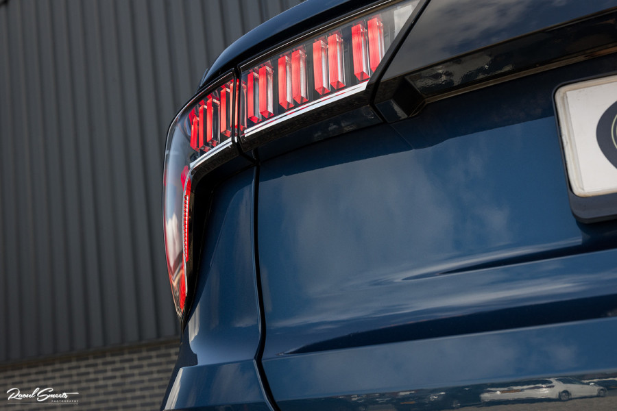 Lynk & Co 01 1.5 | Nieuw en ongebruikt met 4 jaar fabrieksgarantie | Adaptieve cruise | Panorama dak | Memory | Apple carplay |