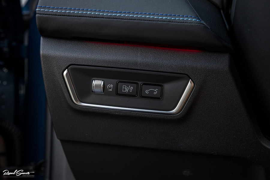 Lynk & Co 01 1.5 | Nieuw en ongebruikt met 4 jaar fabrieksgarantie | Adaptieve cruise | Panorama dak | Memory | Apple carplay |