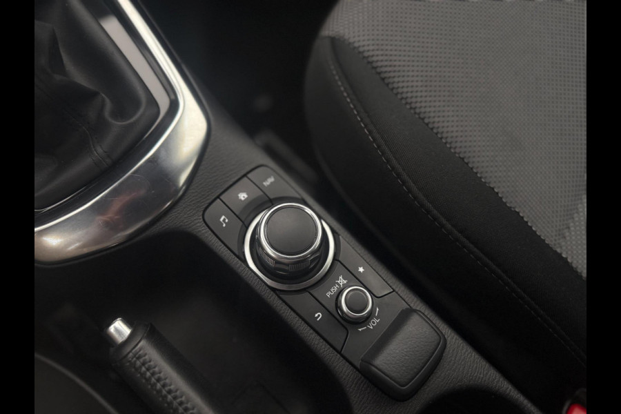 Mazda 2 1.5 Skyactiv-G GT-M |Navi|LED|CarPlay/android auto|Dodehoek|Keyless|PDC+Cam|Stoelverwarming|HUD|Parkeerhulp|Clima|