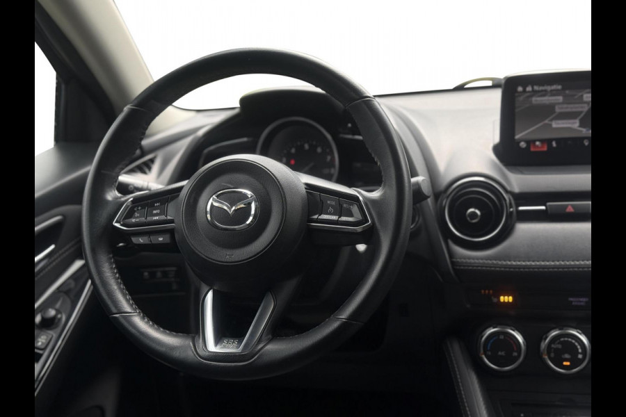 Mazda 2 1.5 Skyactiv-G GT-M |Navi|LED|CarPlay/android auto|Dodehoek|Keyless|PDC+Cam|Stoelverwarming|HUD|Parkeerhulp|Clima|
