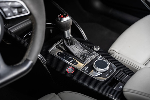 Audi RS3 Limousine 2.5 TFSI quattro | Panorama | B&O | Afneembare Trekhaak
