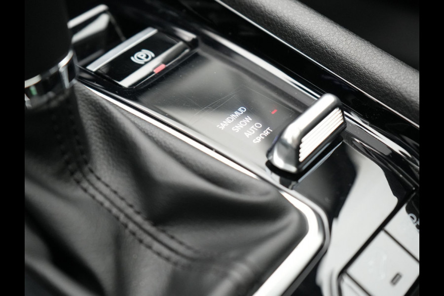 Jeep Compass 4xe 240 Plug-in Hybrid Electric S 240pk Dealer O.H PHEV | Panodak | Adaptive Cruise | 360 Camera | Lederen Sportstoelen Memory & Verwarmd | Apple Carplay | Navigatie | Blis | Virtual | DAB |