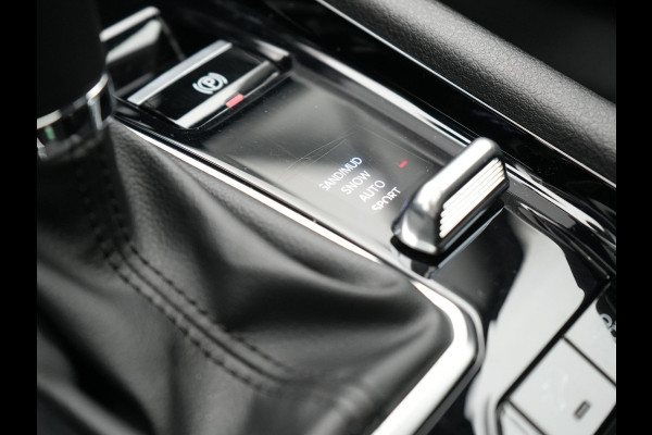 Jeep Compass 4xe 240 Plug-in Hybrid Electric S 240pk Dealer O.H PHEV | Panodak | Adaptive Cruise | 360 Camera | Lederen Sportstoelen Memory & Verwarmd | Apple Carplay | Navigatie | Blis | Virtual | DAB |