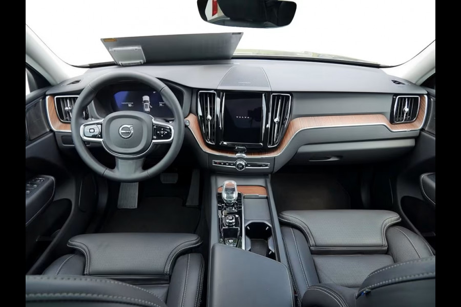 Volvo XC60 2.0 T8 Plug-in hybrid AWD Plus Dark (335kW/455PK) FULL OPTION (PANO / TREKH) ** 1e EIG - Ex VOLVO) ** INFORMEER OOK NAAR ONZE AANTREKKELIJKE FINANCIAL-LEASE TARIEVEN **