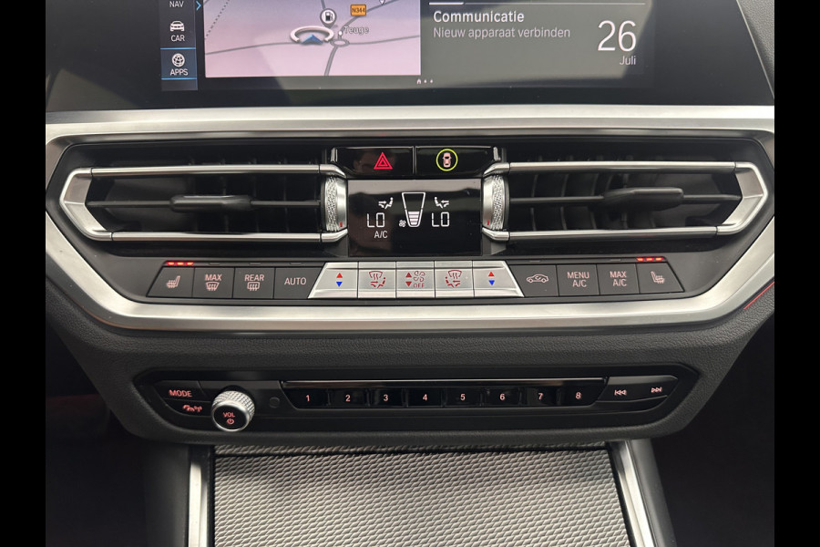 BMW 3-serie 320e Business Edition Plus (INCL.BTW) *PANO | LASER-LIGHT | FULL-LEATHER | ADAPTIVE-CRUISE | CAMERA | SPORT/HEATED-SEATS | DIGI-COCKPIT | KEYLESS | HIFI-SOUND | AMBIENT-LIGHT | DAB+ | NAVI-FULLMAP | 19''ALU*