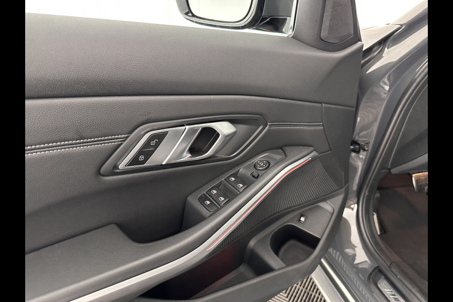 BMW 3-serie 320e Business Edition Plus (INCL.BTW) *PANO | LASER-LIGHT | FULL-LEATHER | ADAPTIVE-CRUISE | CAMERA | SPORT/HEATED-SEATS | DIGI-COCKPIT | KEYLESS | HIFI-SOUND | AMBIENT-LIGHT | DAB+ | NAVI-FULLMAP | 19''ALU*