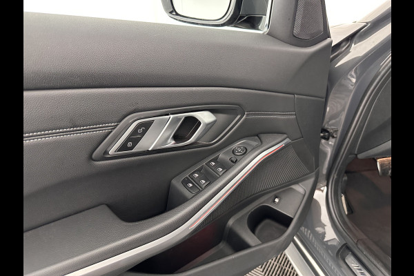 BMW 3-serie 320e Business Edition Plus (INCL.BTW) *PANO | LASER-LIGHT | FULL-LEATHER | ADAPTIVE-CRUISE | CAMERA | SPORT/HEATED-SEATS | DIGI-COCKPIT | KEYLESS | HIFI-SOUND | AMBIENT-LIGHT | DAB+ | NAVI-FULLMAP | 19''ALU*