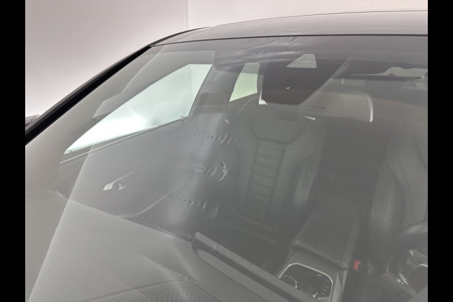 BMW 3-serie 320e Business Edition Plus (INCL.BTW) *PANO | LASER-LIGHT | FULL-LEATHER | ADAPTIVE-CRUISE | CAMERA | SPORT/HEATED-SEATS | DIGI-COCKPIT | KEYLESS | HIFI-SOUND | AMBIENT-LIGHT | DAB+ | NAVI-FULLMAP | 19''ALU*
