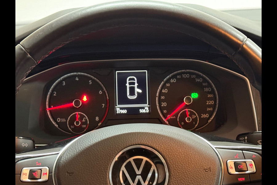Volkswagen Polo 1.0 TSI United DSG Navi | Park pilot V+A | DAB | Getint glas