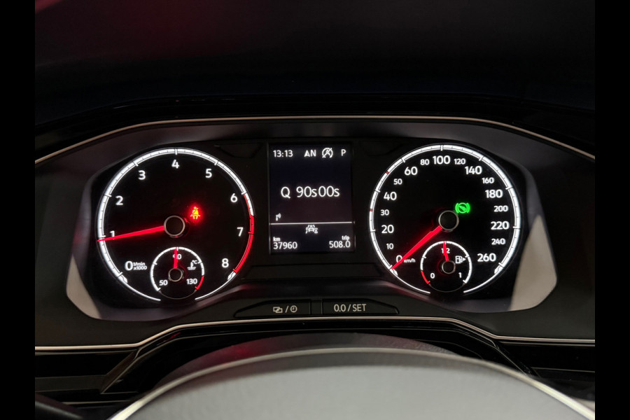 Volkswagen Polo 1.0 TSI United DSG Navi | Park pilot V+A | DAB | Getint glas
