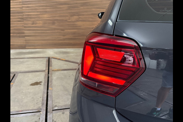 Volkswagen Polo 1.0 TSI United DSG Navi | Park pilot V+A | DAB | Getint glas