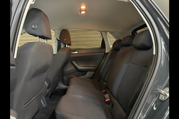 Volkswagen Polo 1.0 TSI United DSG Navi | Park pilot V+A | DAB | Getint glas