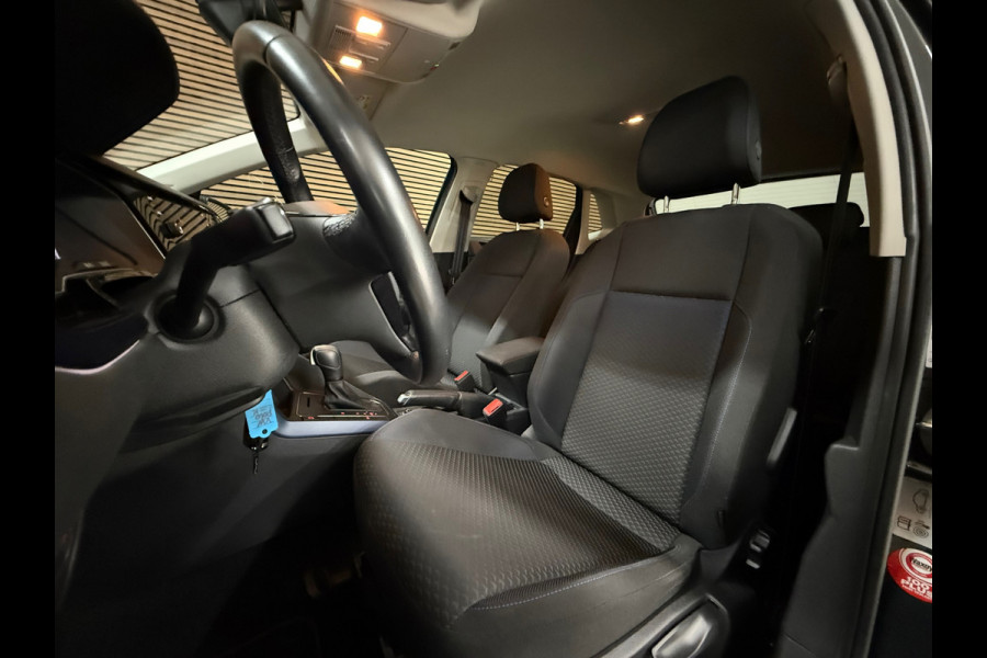 Volkswagen Polo 1.0 TSI United DSG Navi | Park pilot V+A | DAB | Getint glas