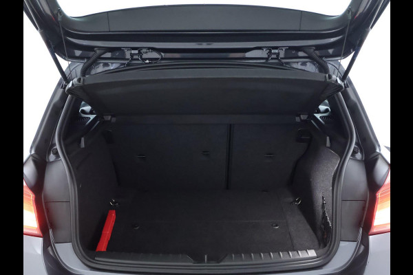 BMW 1-serie 116i High Executive M Sport | Navi | Leder | 6 bak