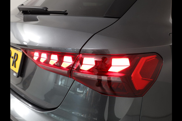 Audi A3 Sportback 30 TFSI S edition 116 pk S-tronic | Verlengde garantie | Navigatie | Parkeersensoren (Park assist) | Achteruitrijcamera | Adaptieve cruise control |