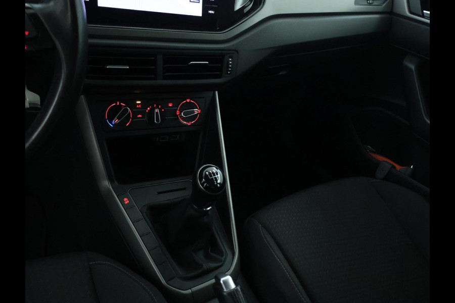 Volkswagen Polo 1.0 TSI Comfortline NAVI | CarPlay | Dealer onderhouden