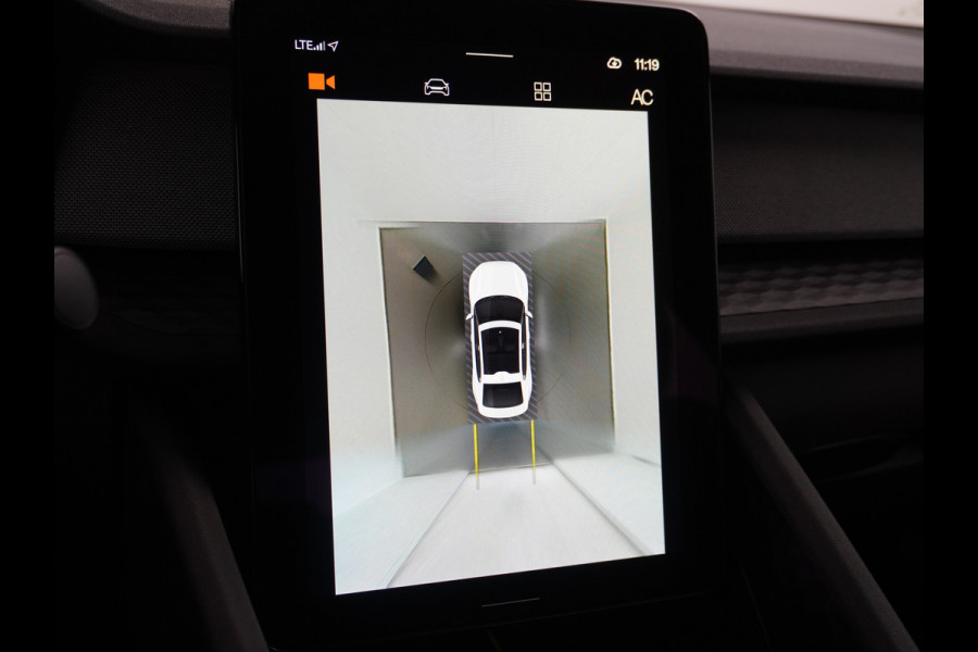 Polestar 2 Long Range 78kWh Carplay Android Auto Cruise Control Keyless Navi Ecc 360°Camera 19"LM Led-Pixel PDC Elektr.Klep Google Maps Blindspot Monitoring Stoelverwarming Regen-Lichtsensor Virtual-Cockpit Hill-Assist Lane Assist Origineel Nederlandse Auto Tot 150kw snel laden 1.500KG Trekvermogen €54.400 nieuwprijs