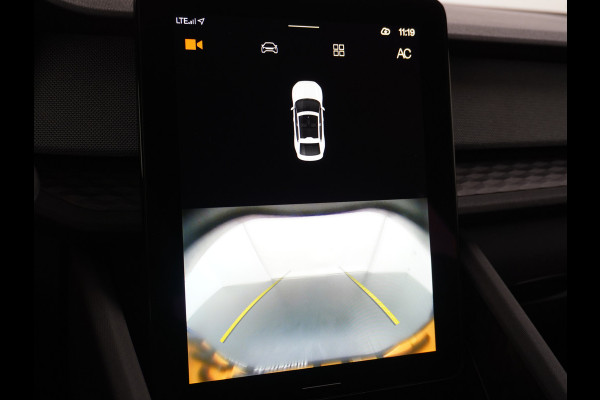Polestar 2 Long Range 78kWh Carplay Android Auto Cruise Control Keyless Navi Ecc 360°Camera 19"LM Led-Pixel PDC Elektr.Klep Google Maps Blindspot Monitoring Stoelverwarming Regen-Lichtsensor Virtual-Cockpit Hill-Assist Lane Assist Origineel Nederlandse Auto Tot 150kw snel laden 1.500KG Trekvermogen €54.400 nieuwprijs