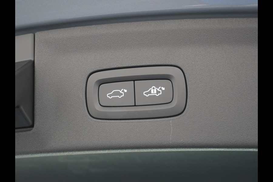 Polestar 2 Long Range 78kWh Carplay Android Auto Cruise Control Keyless Navi Ecc 360°Camera 19"LM Led-Pixel PDC Elektr.Klep Google Maps Blindspot Monitoring Stoelverwarming Regen-Lichtsensor Virtual-Cockpit Hill-Assist Lane Assist Origineel Nederlandse Auto Tot 150kw snel laden 1.500KG Trekvermogen €54.400 nieuwprijs