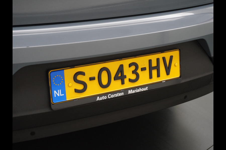 Polestar 2 Long Range 78kWh Carplay Android Auto Cruise Control Keyless Navi Ecc 360°Camera 19"LM Led-Pixel PDC Elektr.Klep Google Maps Blindspot Monitoring Stoelverwarming Regen-Lichtsensor Virtual-Cockpit Hill-Assist Lane Assist Origineel Nederlandse Auto Tot 150kw snel laden 1.500KG Trekvermogen €54.400 nieuwprijs