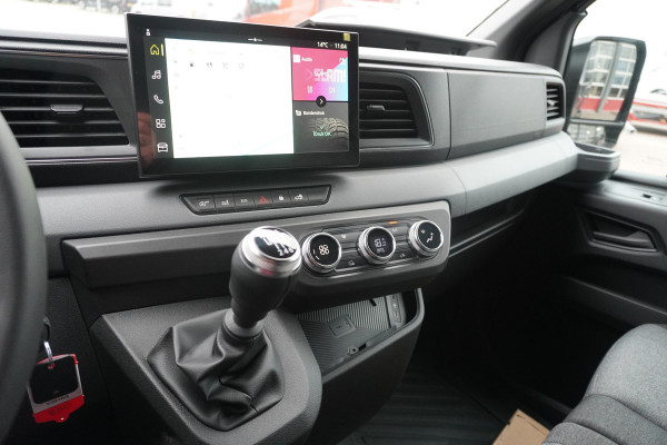 Renault Master T35 2.0 dCi 170PK L2H2 Extra Schuifdeur L / R Nr. V148 | Climate | Navi | Cruise | Trekhaak | Betimmering