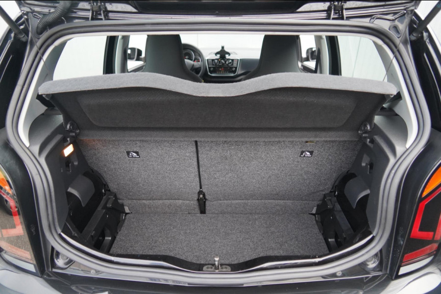 Volkswagen up! 1.0 BMT / Airco / Bluetooth / NL-Auto / 101dkm NAP / Incl. BTW / Elek. Ramen / 5-Deurs
