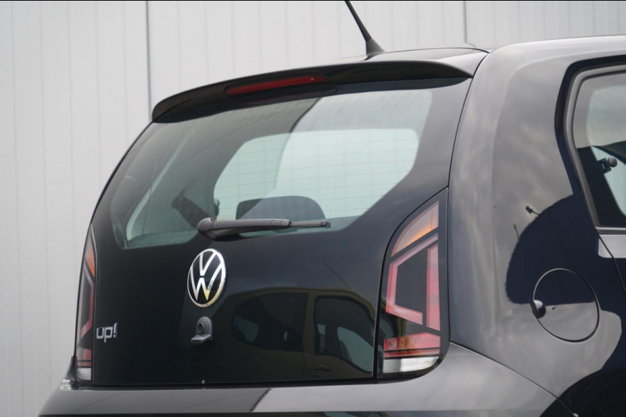 Volkswagen up! 1.0 BMT / Airco / Bluetooth / NL-Auto / 101dkm NAP / Incl. BTW / Elek. Ramen / 5-Deurs