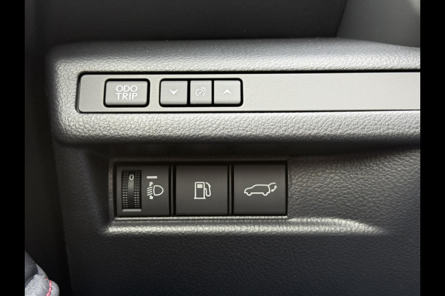 Lexus LBX 1.5 Hybrid Elegant Tech Pack | Leer, Elektrische achterklep, Parkeersensoren, Blind spot, Stoel + Stuurverwarming, Keyless