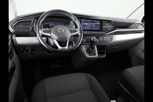 Volkswagen Transporter 2.0 TDI L2H1 30 DC Bulli 150 PK AUTOMAAT NAVI | TREKHAAK | SIDEBARS | DUBBEL CABINE