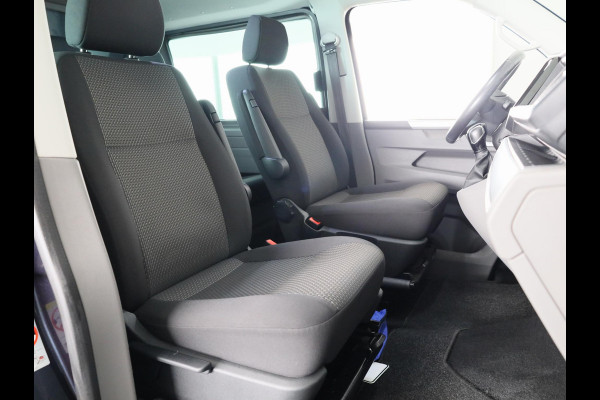 Volkswagen Transporter 2.0 TDI L2H1 30 DC Bulli 150 PK AUTOMAAT NAVI | TREKHAAK | SIDEBARS | DUBBEL CABINE