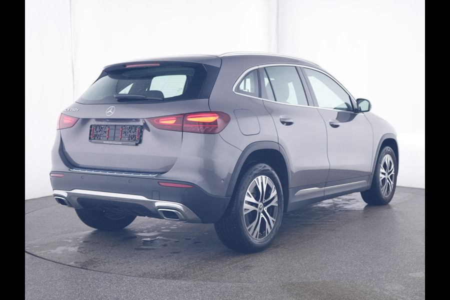 Mercedes-Benz GLA 250 e Face Lift Plug-In Hybride | Trekhaak | Ledkoplampen | Stuur en Stoelverwarming | 11kW Laden | Inclusief 24 maanden MB Certified garantie voor Europa.