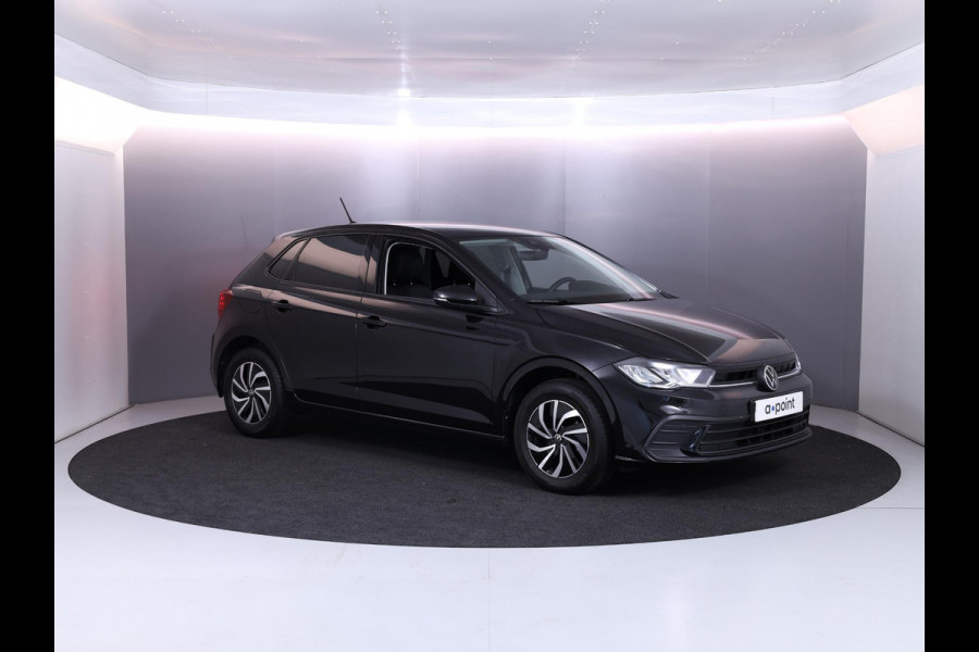 Volkswagen Polo 1.0 TSI Life Edition 95 pk | Verlengde garantie | Navigatie via App | Parkeersensoren achter | Achteruitrijcamera | Adaptieve cruise control | LED koplampen |