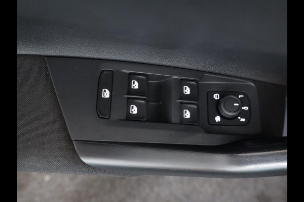 Volkswagen Polo 1.0 TSI Life Edition 95 pk | Verlengde garantie | Navigatie via App | Parkeersensoren achter | Achteruitrijcamera | Adaptieve cruise control | LED koplampen |